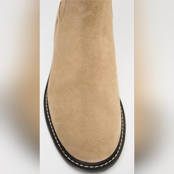 FLAT SUEDE BOOTS WITH INTERIOR LINING - Picture 7 of 8